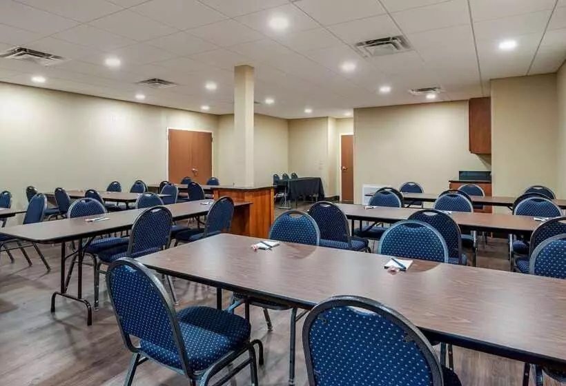 Отель Comfort Suites Niceville Near Eglin Air Force Base