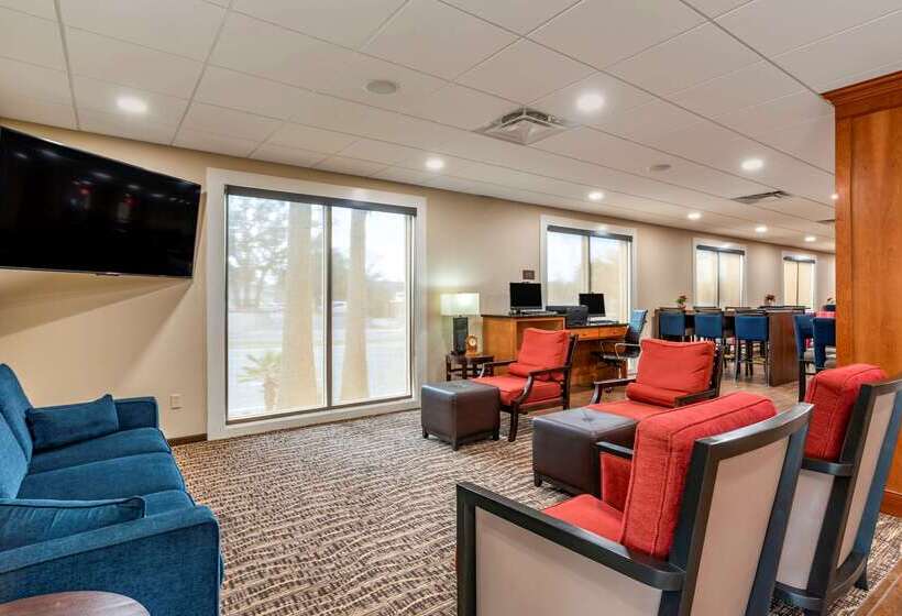 호텔 Comfort Suites Niceville Near Eglin Air Force Base