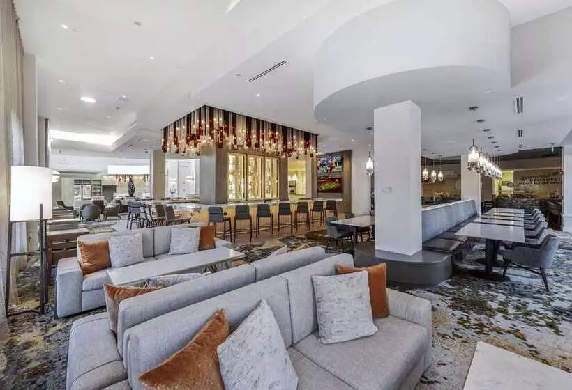 هتل Embassy Suites By Hilton Raleigh Durham Airport Brier Creek