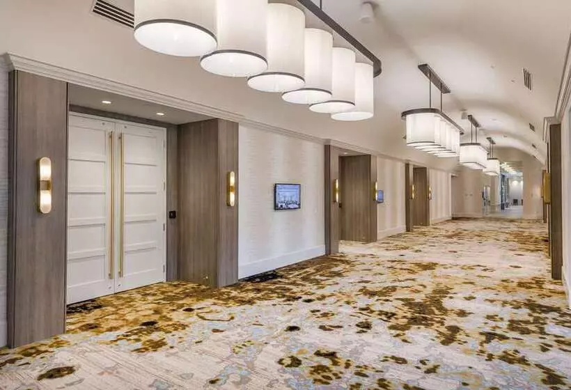 هتل Embassy Suites By Hilton Raleigh Durham Airport Brier Creek