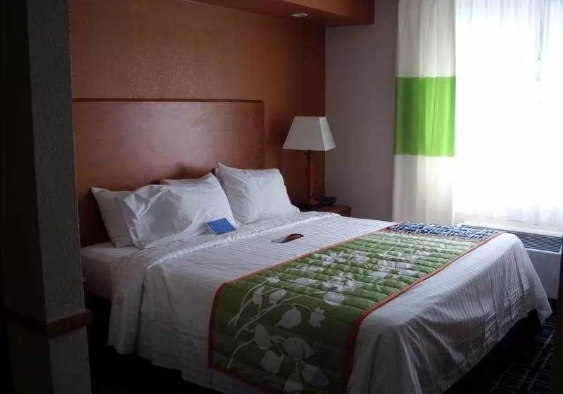 هتل Fairfield Inn And Suites By Marriott Tampa North