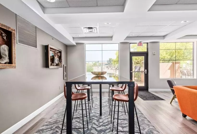 Fountain Park Hotel Bw Signature Collection