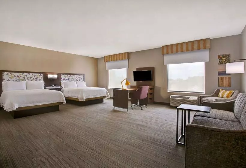 Hotelli Hampton Inn & Suites Dallas Desoto