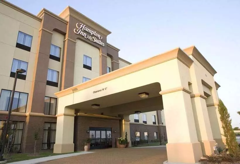 Hotelli Hampton Inn & Suites Dallas Desoto