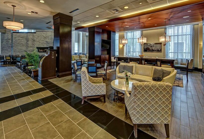 فندق Hampton Inn & Suites Nashville Downtown