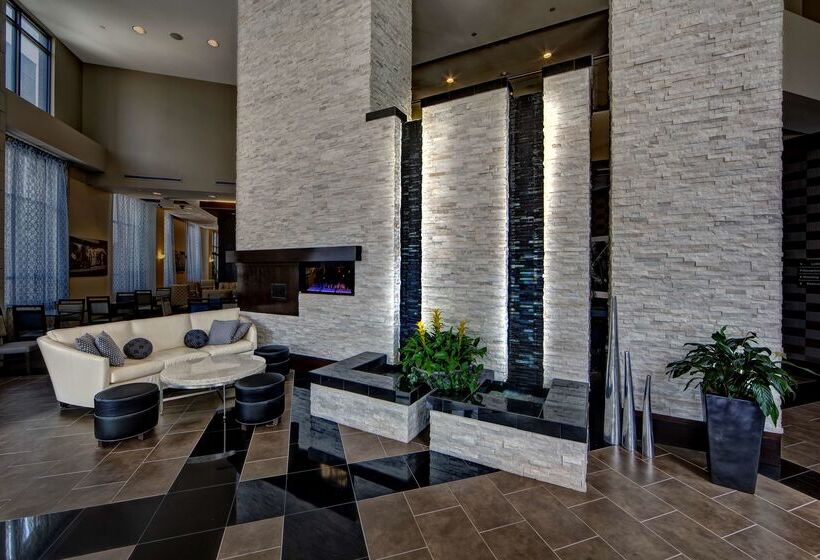 فندق Hampton Inn & Suites Nashville Downtown