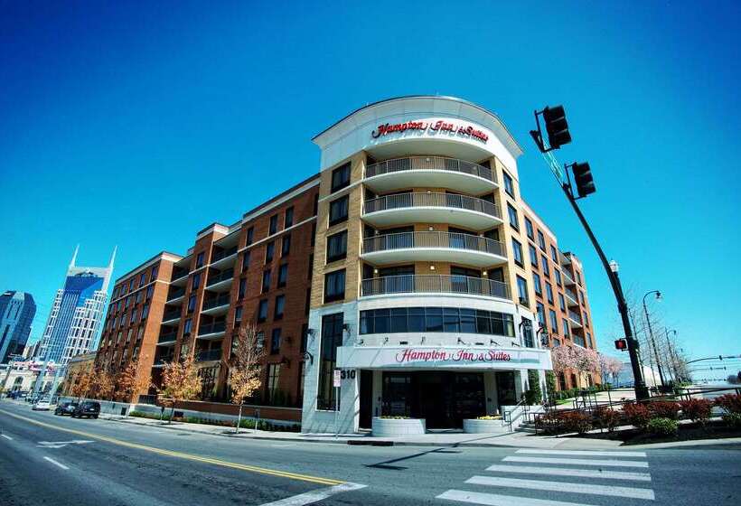 فندق Hampton Inn & Suites Nashville Downtown