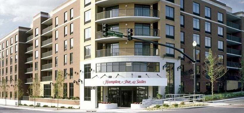 فندق Hampton Inn & Suites Nashville Downtown