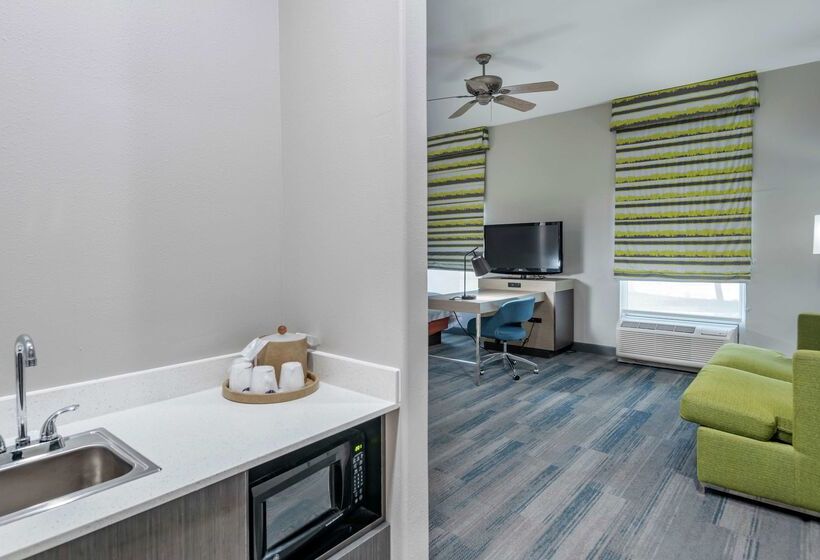 هتل Hampton Inn Brownwood