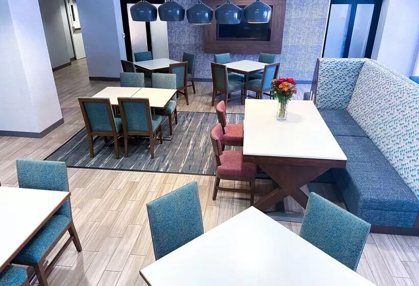 Отель Hampton Inn Carlsbad North San Diego County