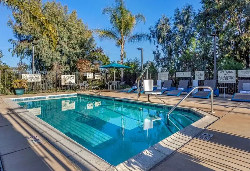 Отель Hampton Inn Carlsbad North San Diego County