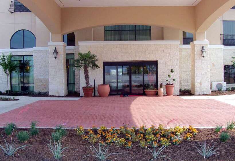 Отель Hampton Inn & Suites Del Rio, Tx