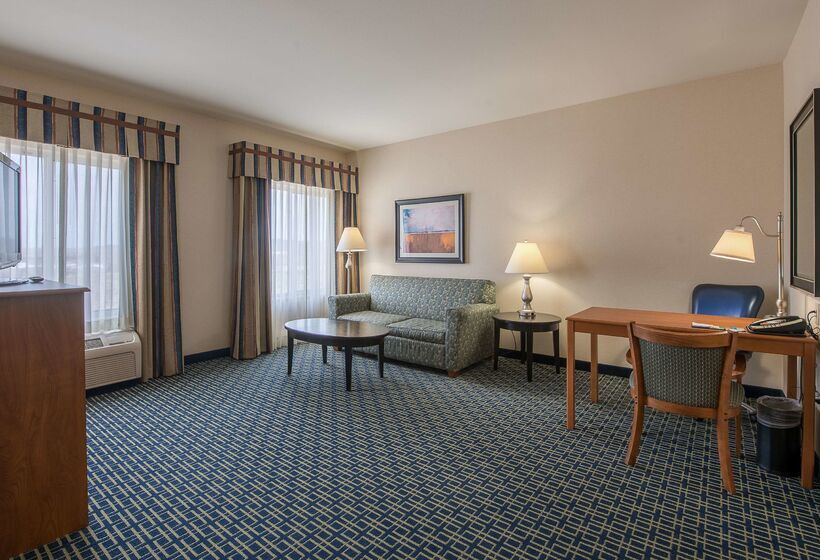 Отель Hampton Inn & Suites Ridgecrest