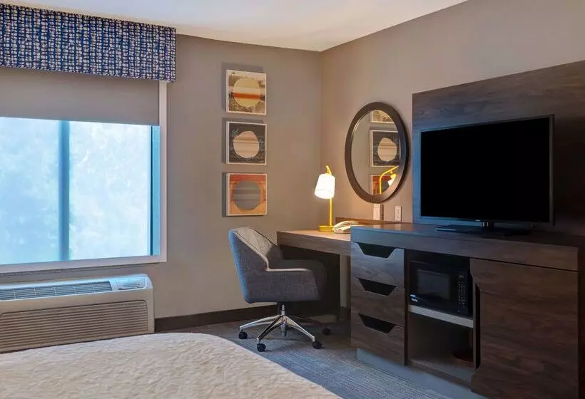 Отель Hampton Inn & Suites Rohnert Park Sonoma County