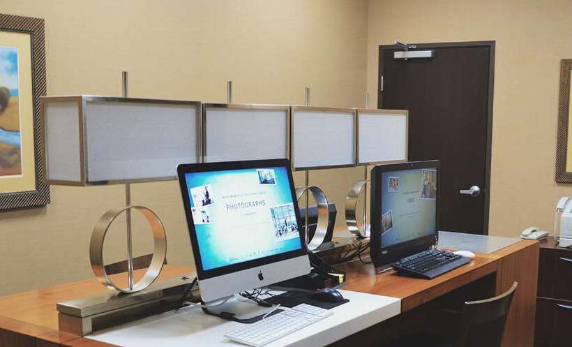 בית מלון כפרי Hilton Dallas/southlake Town Square