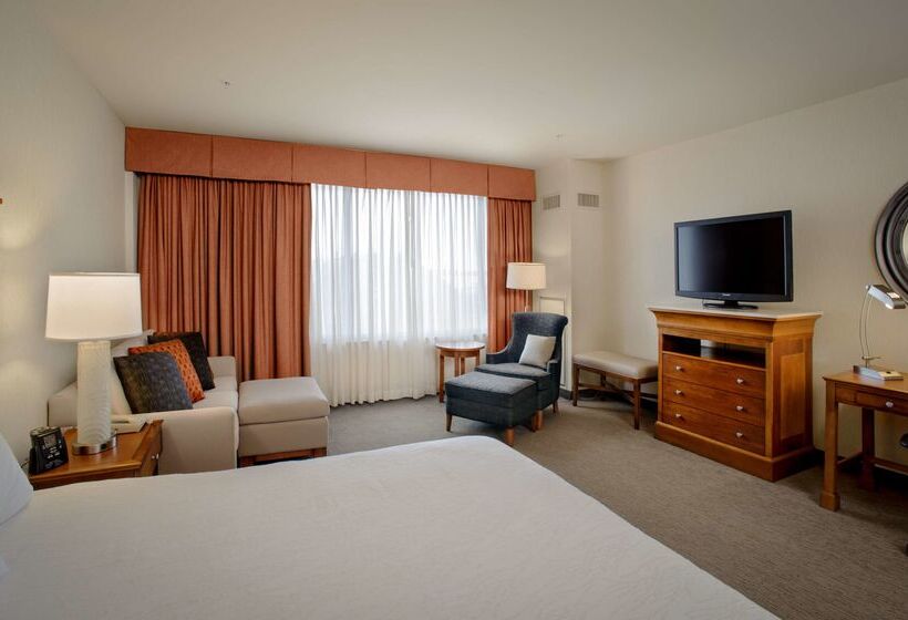 ホテル Hilton Garden Inn Portland Downtown Waterfront