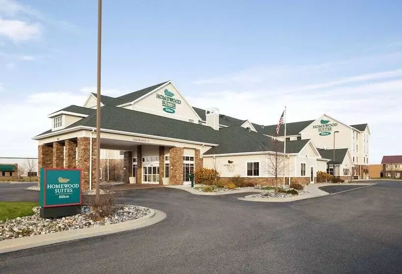 فندق Homewood Suites By Hilton Fargo