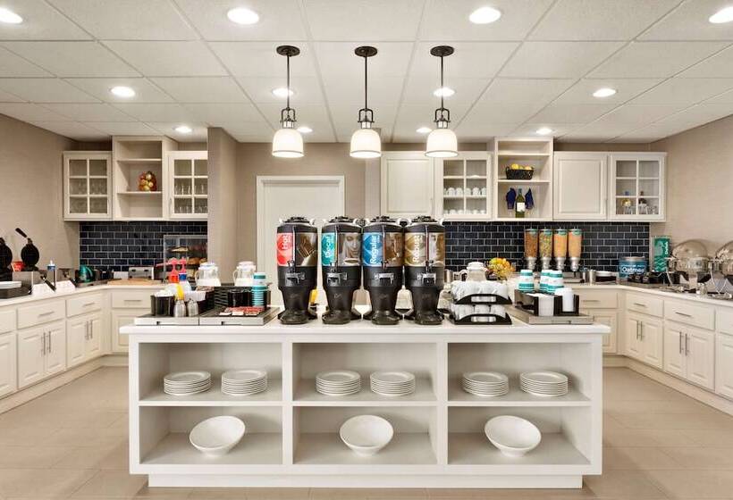 فندق Homewood Suites By Hilton Fargo