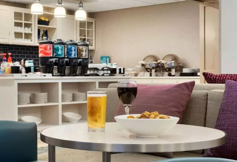 فندق Homewood Suites By Hilton Fargo