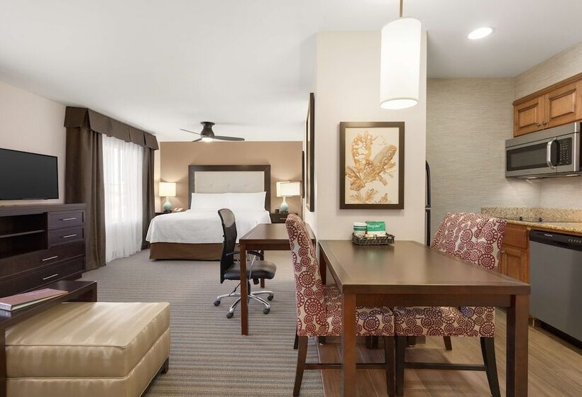 فندق Homewood Suites By Hilton Fargo