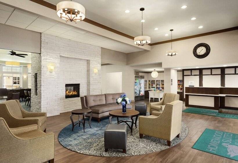 فندق Homewood Suites By Hilton Fargo