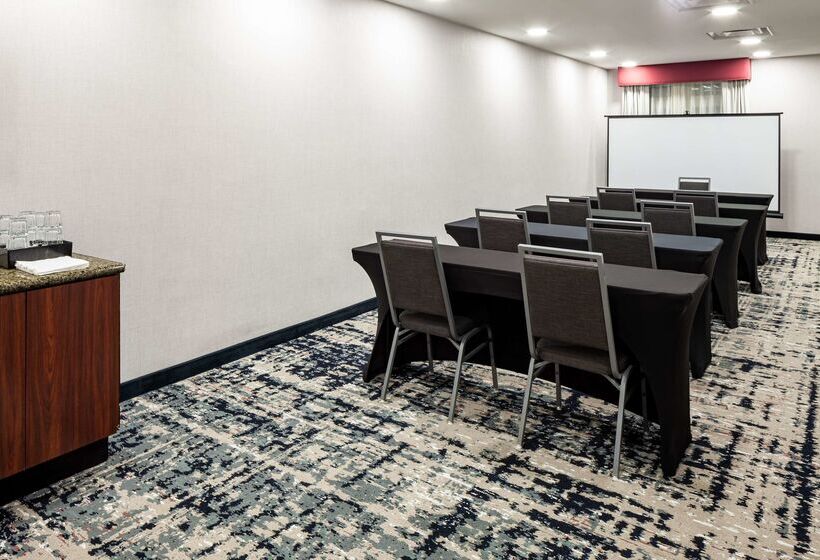 בית מלון כפרי Homewood Suites By Hilton Gainesville