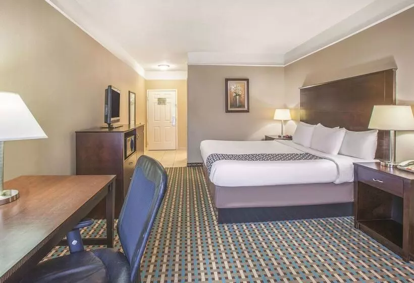 호텔 La Quinta By Wyndham Bay City