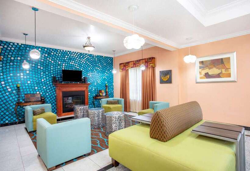 酒店 La Quinta Inn & Suites By Wyndham St. Augustine