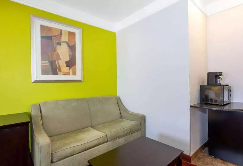 فندق La Quinta Inn & Suites By Wyndham St. Augustine