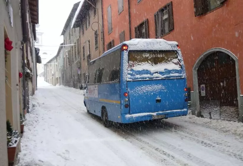 酒店 Oberje Dla Viere