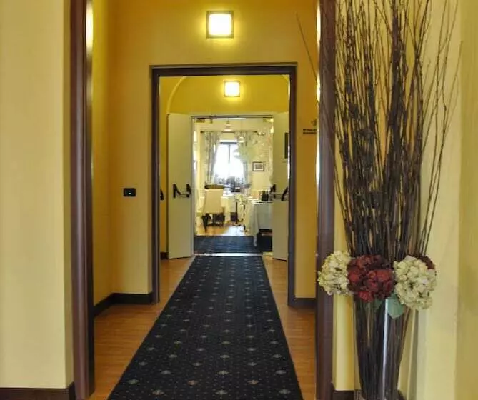 酒店 Oberje Dla Viere