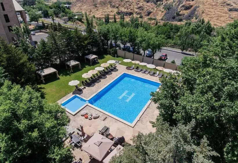 President Hotel By Hrazdan Hotel Cjsc