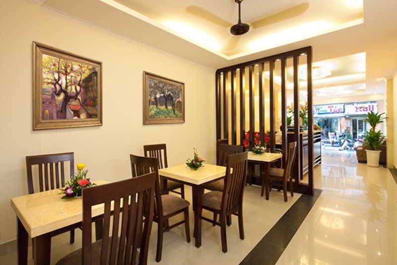 هتل Rising Dragon