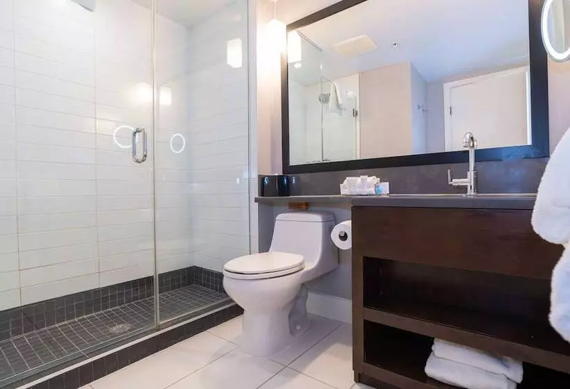 فندق Sandman Signature Edmonton South