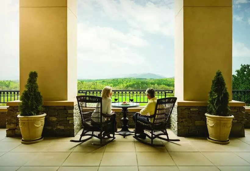 ホテル The Inn On Biltmore Estate