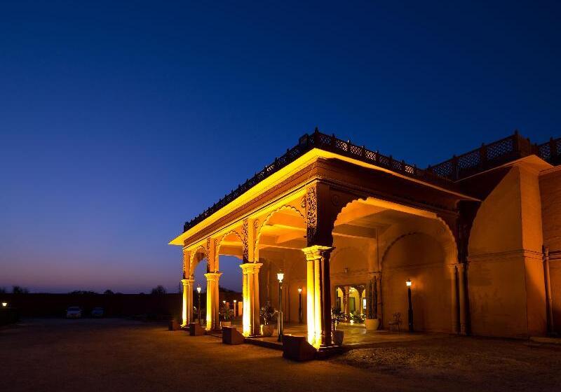 هتل Vesta Bikaner Palace