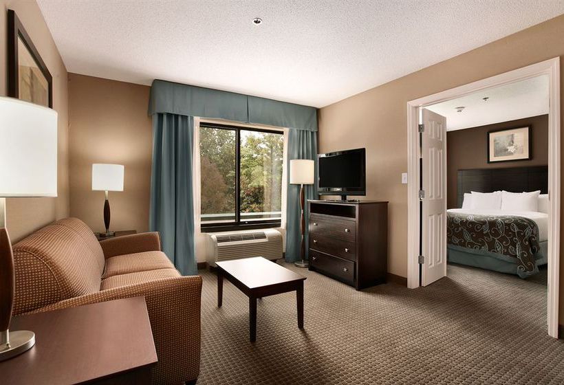 ホテル Best Western Plus St. Louis West  Chesterfield