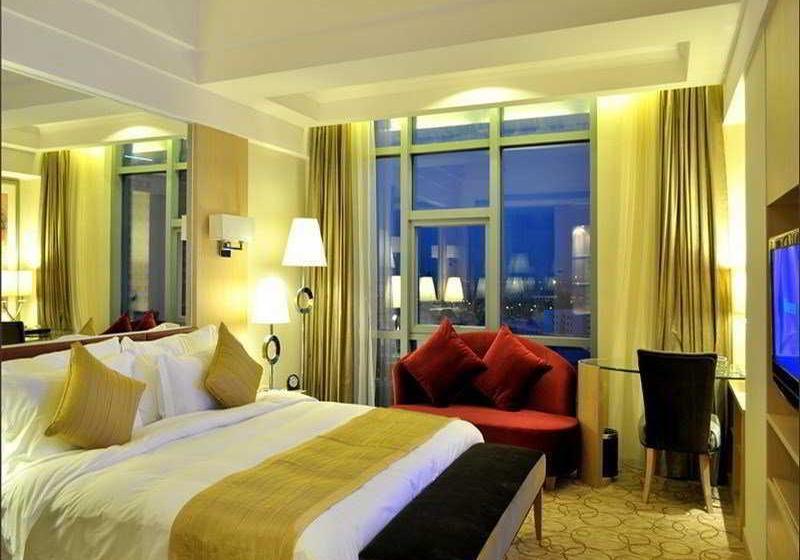 Kolam Gloria Plaza Hotel Hefei