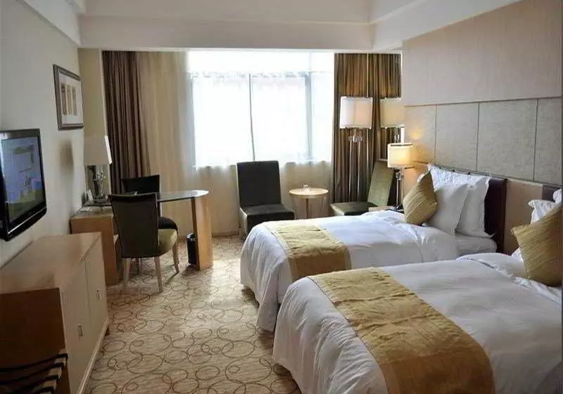 Kolam Gloria Plaza Hotel Hefei