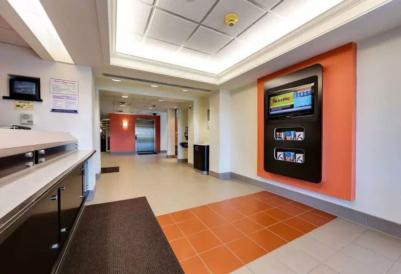 Motel 6 Mississauga, On Toronto