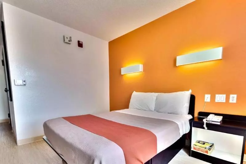 Motel 6lewisville, Tx Dallas