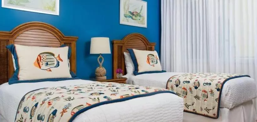 استراحتگاه The Tuscany On Grace Bay