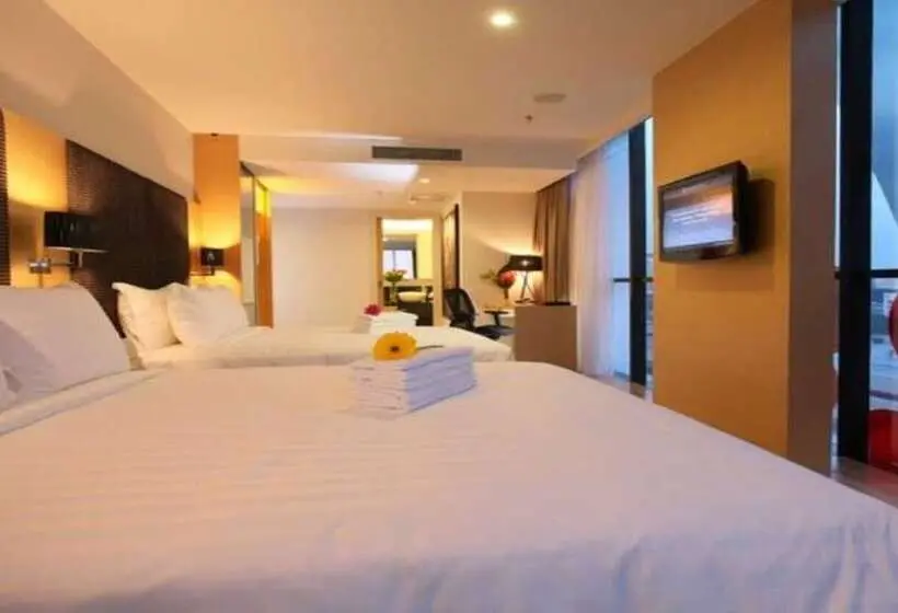 Sunday Hotel Subang
