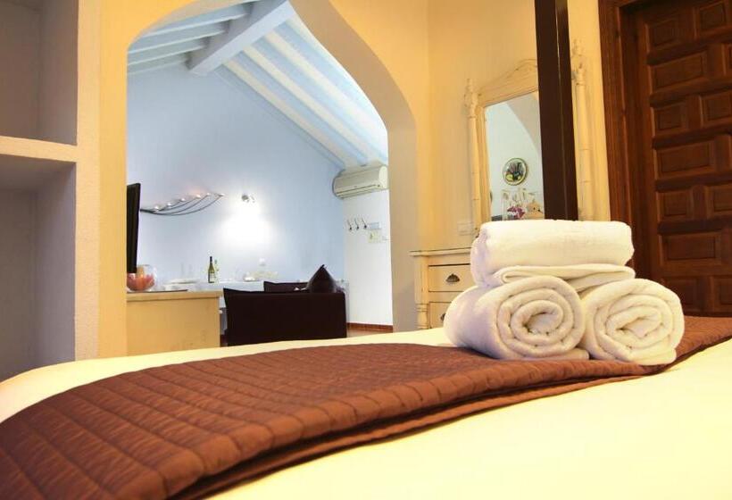 Casas Rurales Los Algarrobales