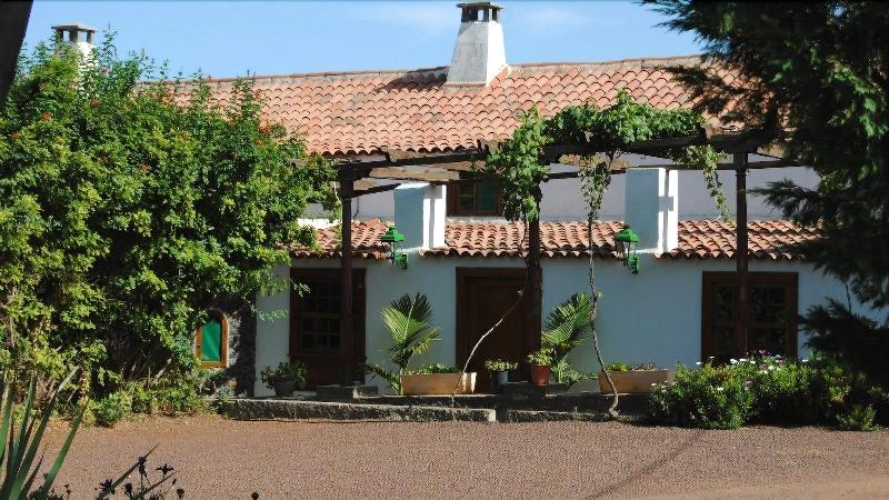 Homelike Century Nature House