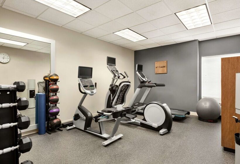 Homewood Suites By Hilton Fort Myers Airport/fgcu