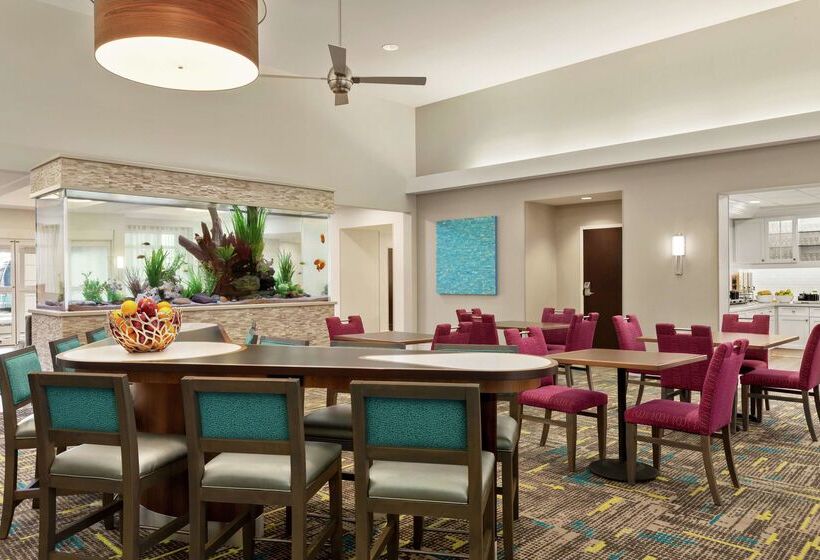 Homewood Suites By Hilton Fort Myers Airport/fgcu