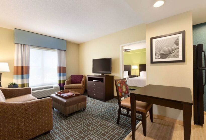 Homewood Suites By Hilton Fort Myers Airport/fgcu