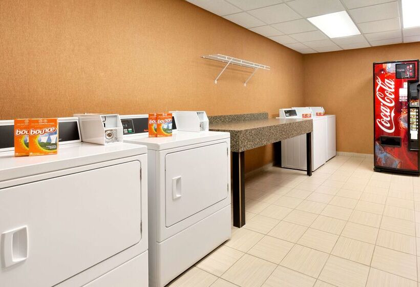 Homewood Suites By Hilton Fort Myers Airport/fgcu