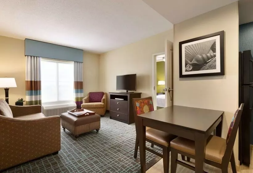 Homewood Suites By Hilton Fort Myers Airport/fgcu